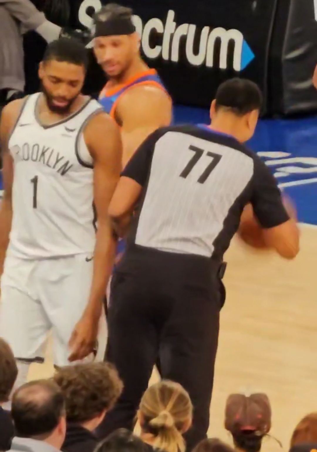 Mikal Bridges in game action